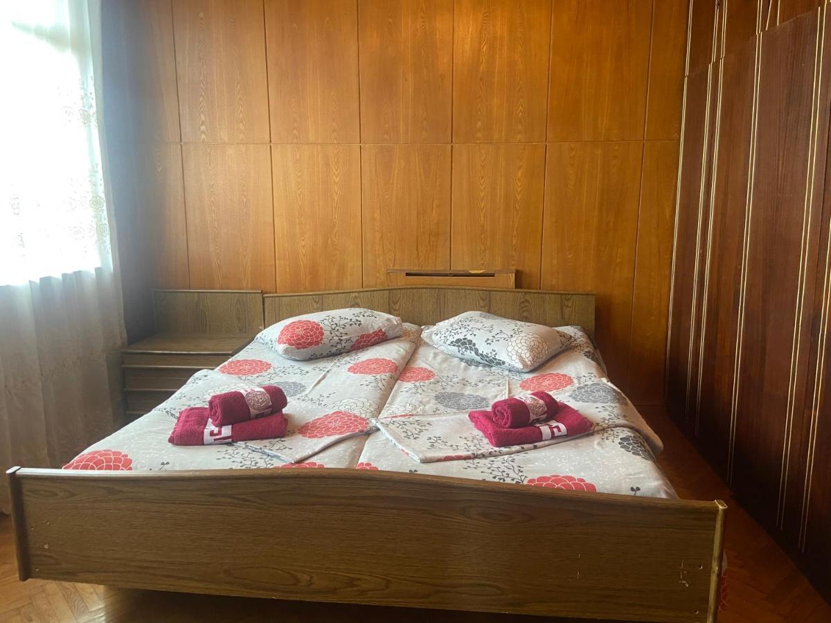 Luka Family Guest House Batumi Luaran gambar